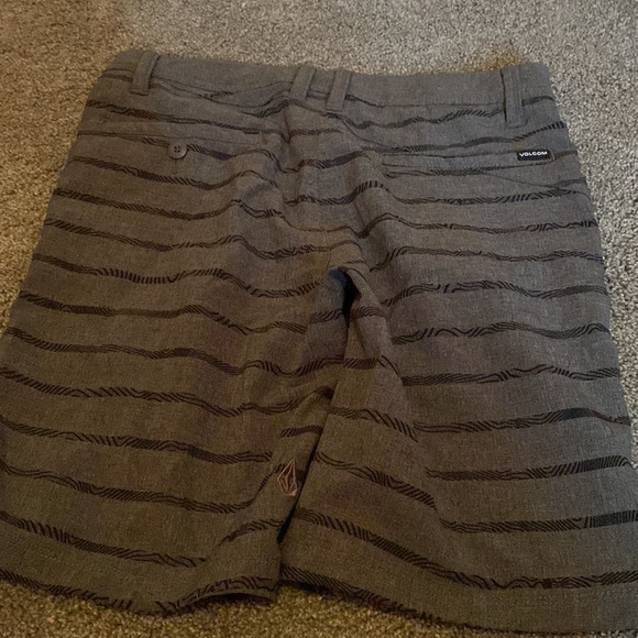 Volcom swim trunks - Picture 2 of 2